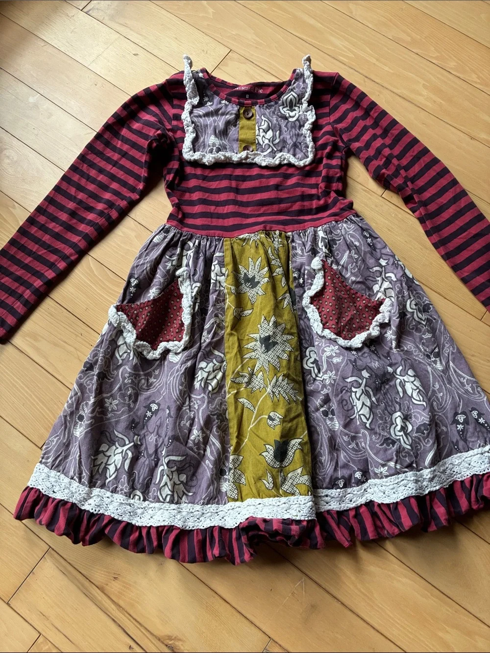 Mustard pie dress